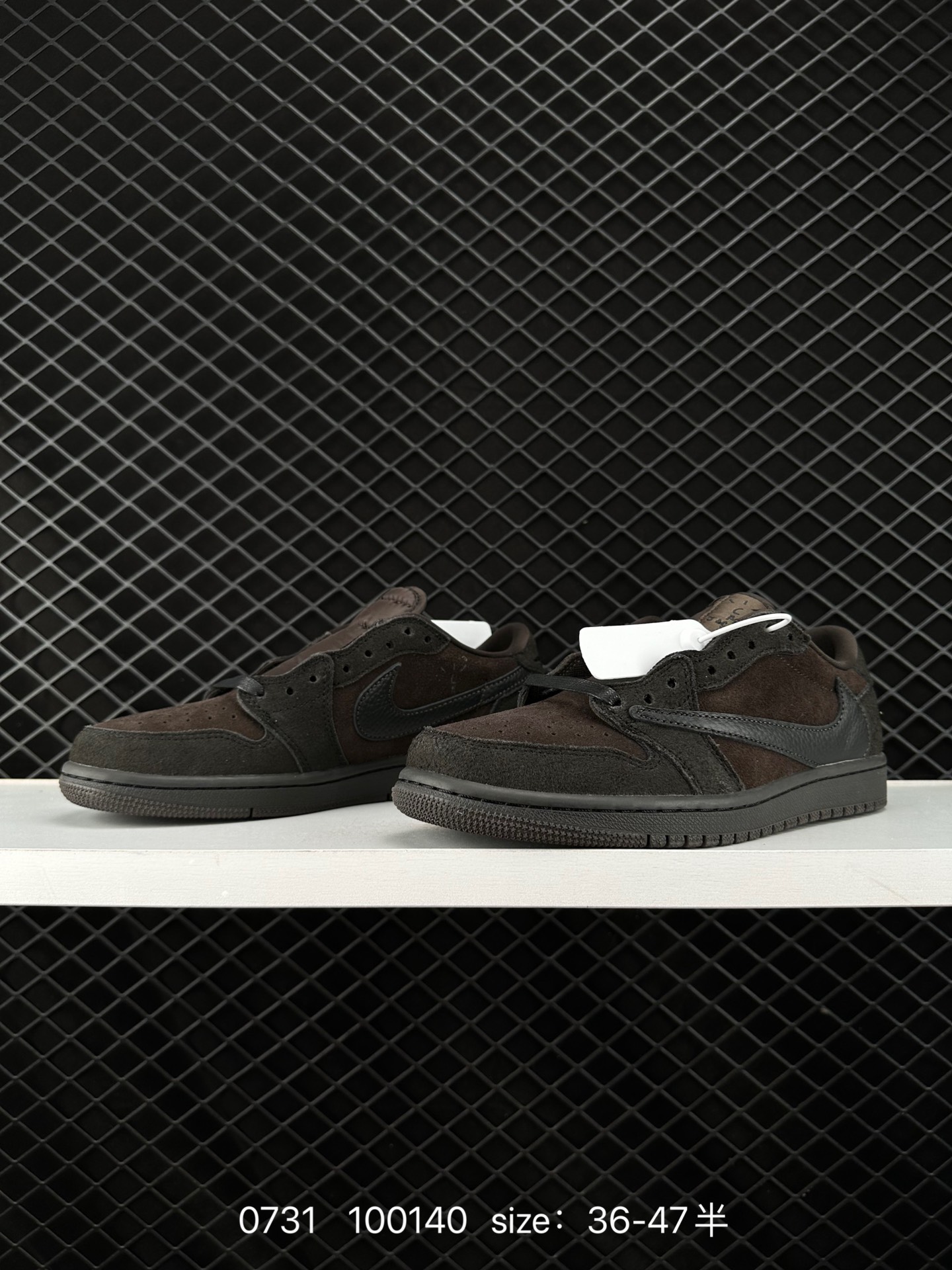 Travis Scott x Air Jordan 1 Low 